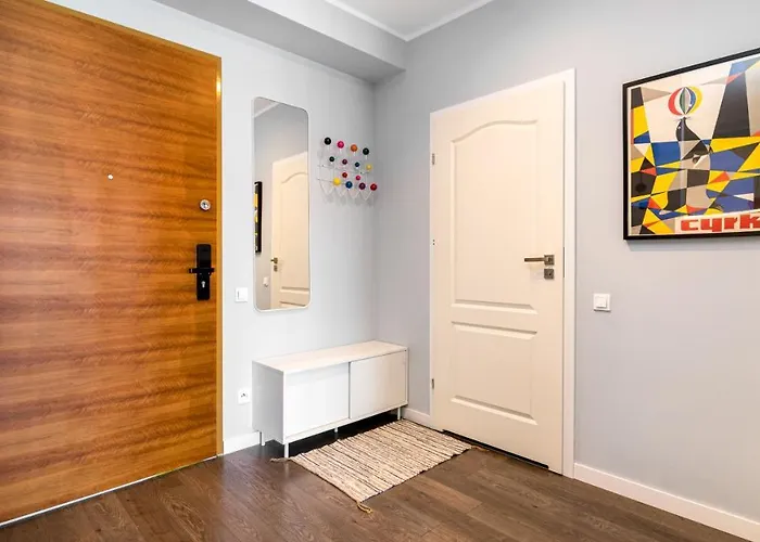 Waterlane W Oknami Na Rzeke - Marina View - Comfy