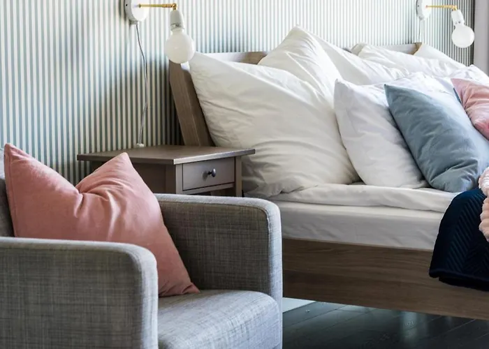 Waterlane W Oknami Na Rzeke - Marina View - Comfy